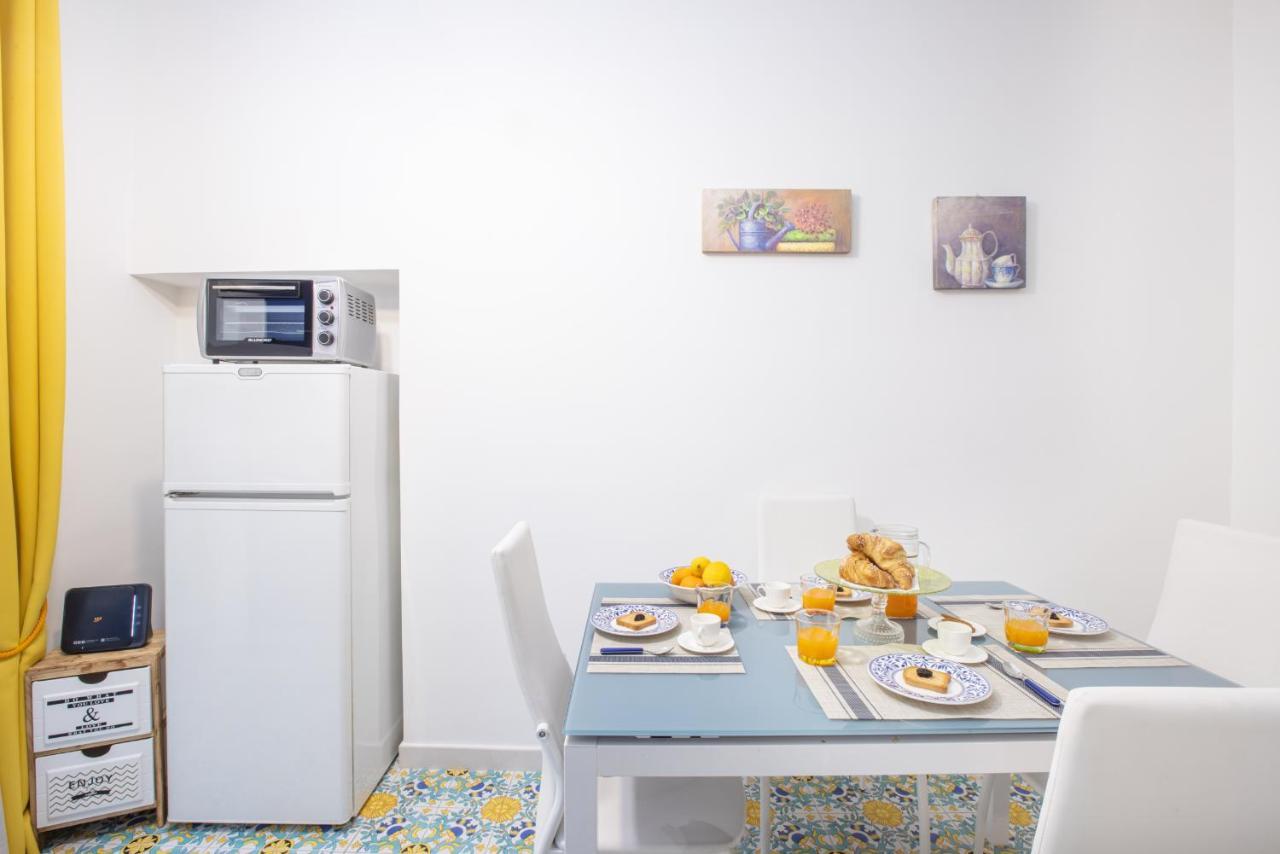 Brezza Marina-Authentic Sorrento Flat By The Beach Kültér fotó